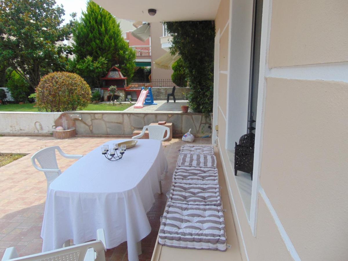 Sea Rose Villa Nea Iraklitsa Exterior foto